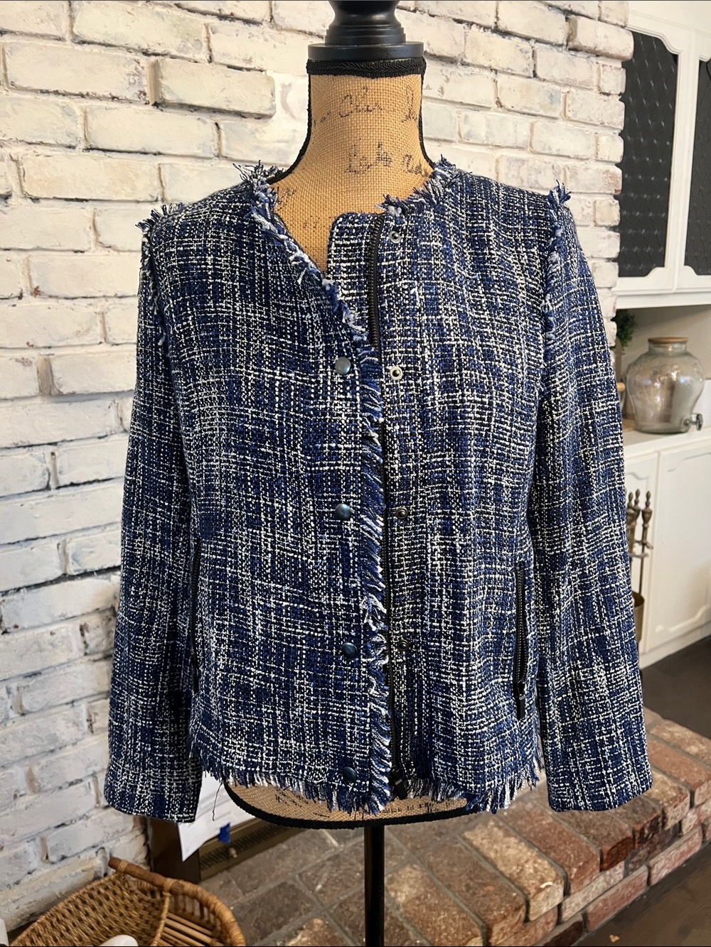 Halogen Navy and White Frayed Tweed Blazer